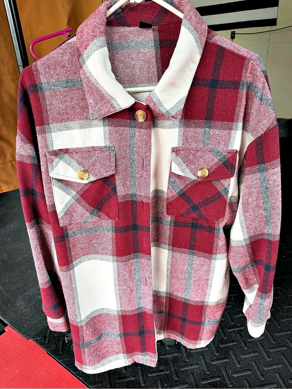 SHEIN Plaid Shirt Jacket in Red & White Large Like New